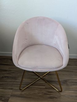 Velvet Lounge Chair