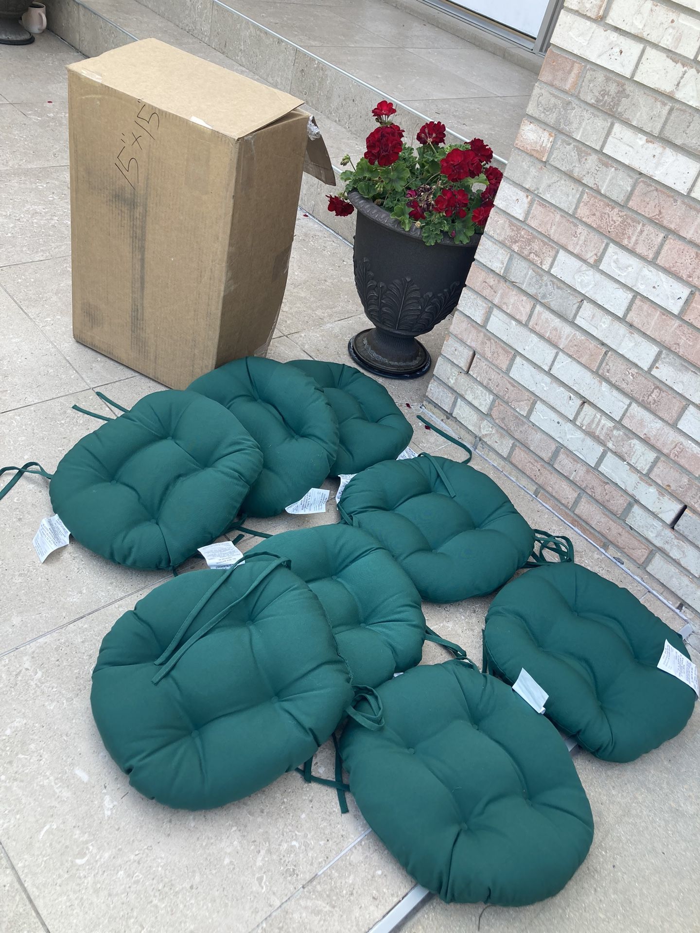 15” x15” new cushions (8)