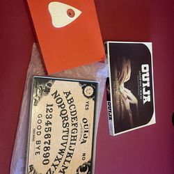 1970’s Ouija Board Set