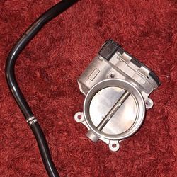 Used Throttle Body And Hose From 2021 Mustang Gt