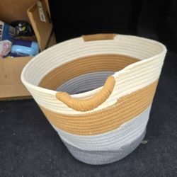 Large Rope Basket