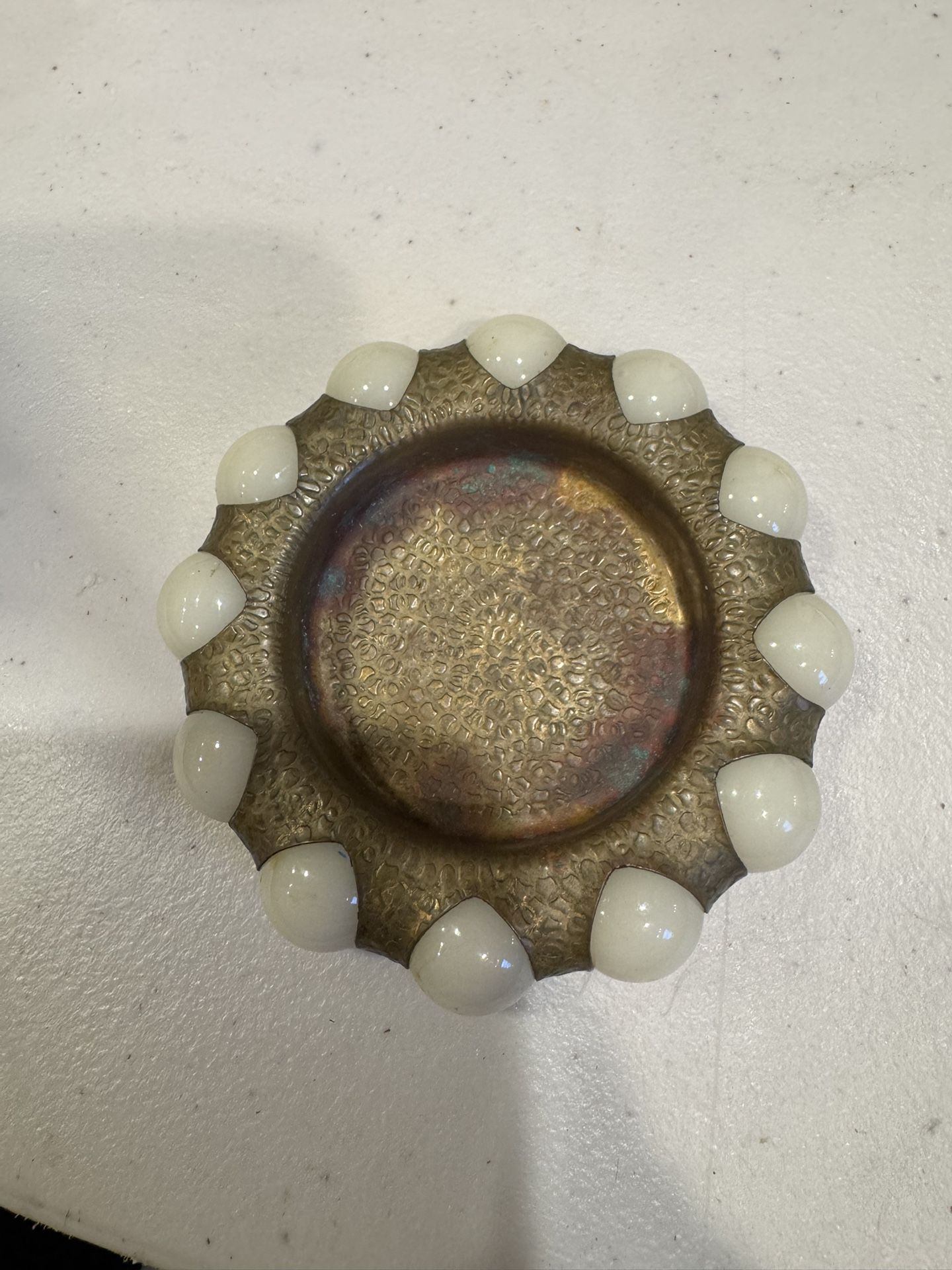 Vintage Fisher Jewel tray, ashtray, cream glass marble hammered brass 99857