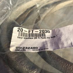 Mustang Vinyl Windlace Ivy Gold