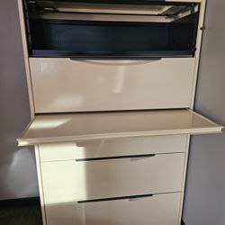 5 Drawer Locking Cabinet