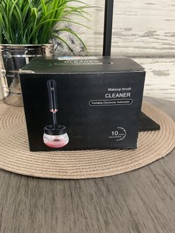 Electric Makeup Brush Cleaner New 