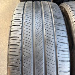 Michelin 235/45/18 Set