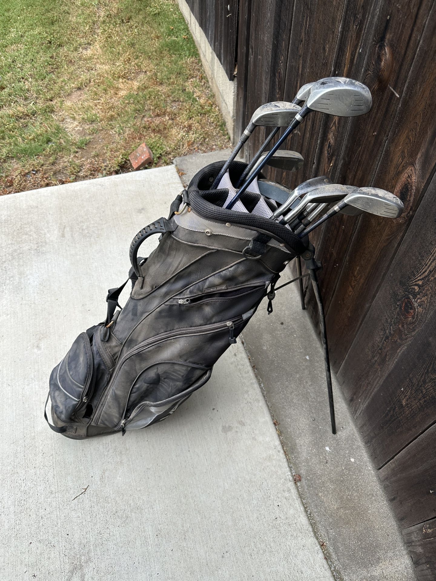 Wilson Golf Club Set Plus Bag