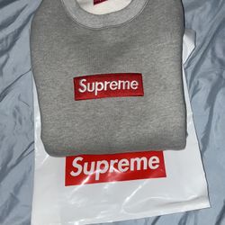 Supreme Crew Neck 