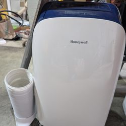 Honeywell A/C 14,000 BTU