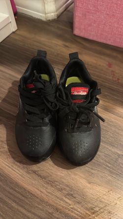 Rawlings Tball Cleats size 9