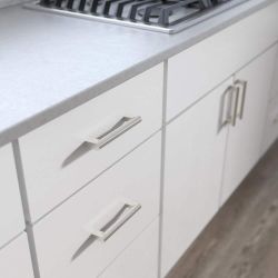 Cabinet/Drawer Handle(s)