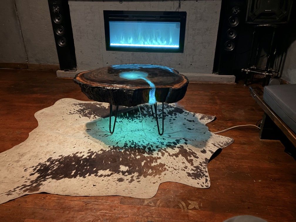 100 Year Old Tree Sump Table