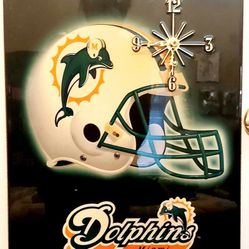 Miami Dolphins Vintage 1997 Wall Clock Sports Football Helmut Logo 