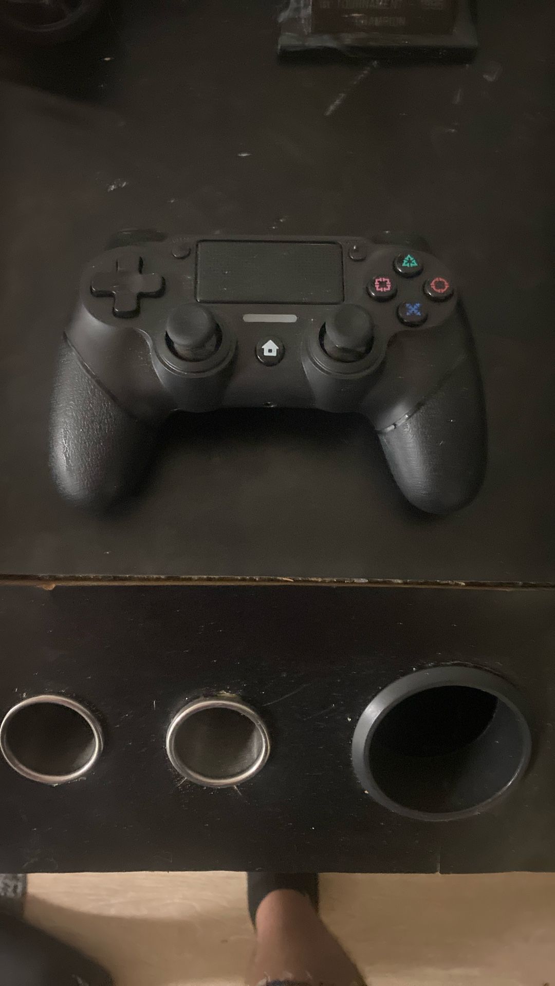 PS4 Controller