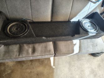 Kicker subwoofer 2 -10" $300