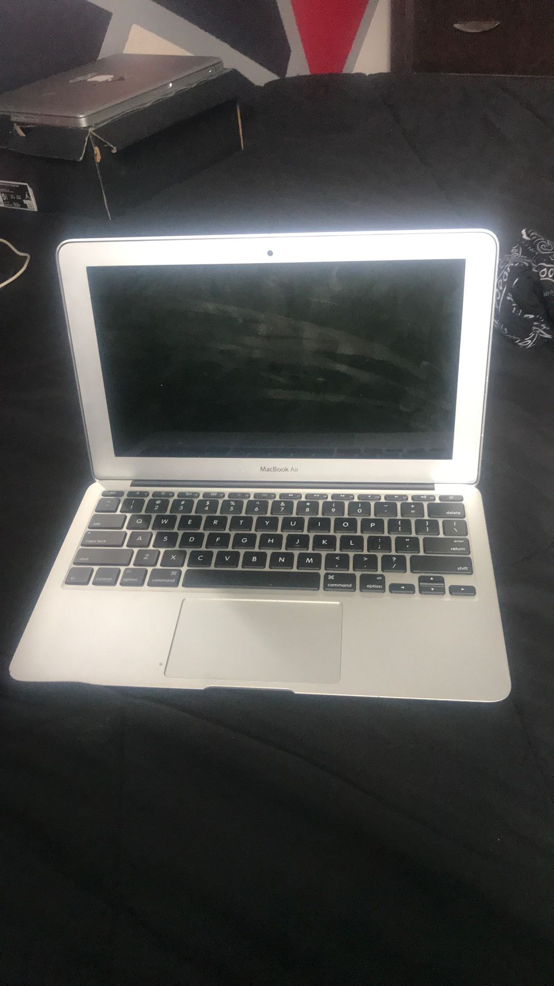 Apple Laptop