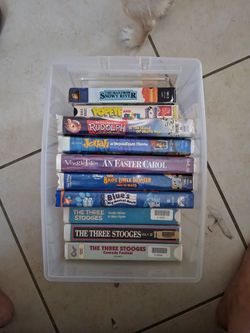 Lot of 10 VHS Tapes Kids & Classic
