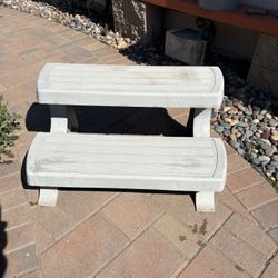 Plastic steps For Hot tub
