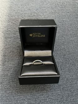 Kevin Jewelers Ring White Gold 10k 1.5 Gram