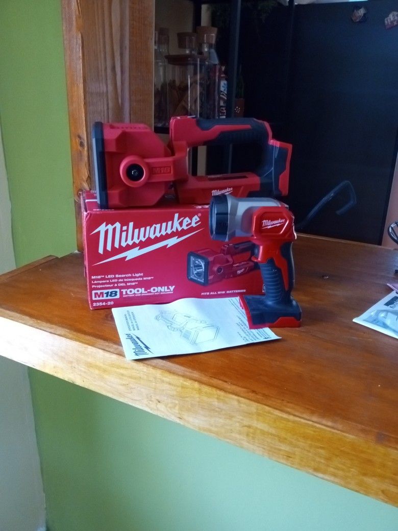 Milwaukee M 18. New. LED. Search. Lights.