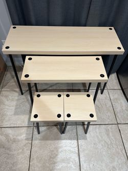 2 Bar table and 2 stools