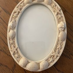 Adorable Seashell Beach Themed Photo Frame for 4x6 Photos 