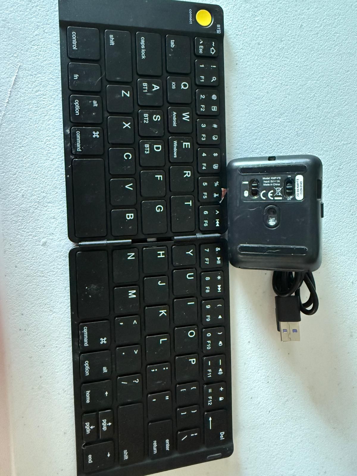 Portable Wireless Foldable Travel Keyboard And Mouse MAC, Windows, Android