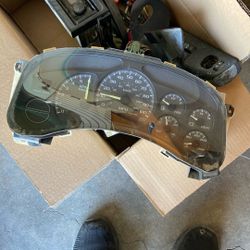 Silverado Dash Cluster 