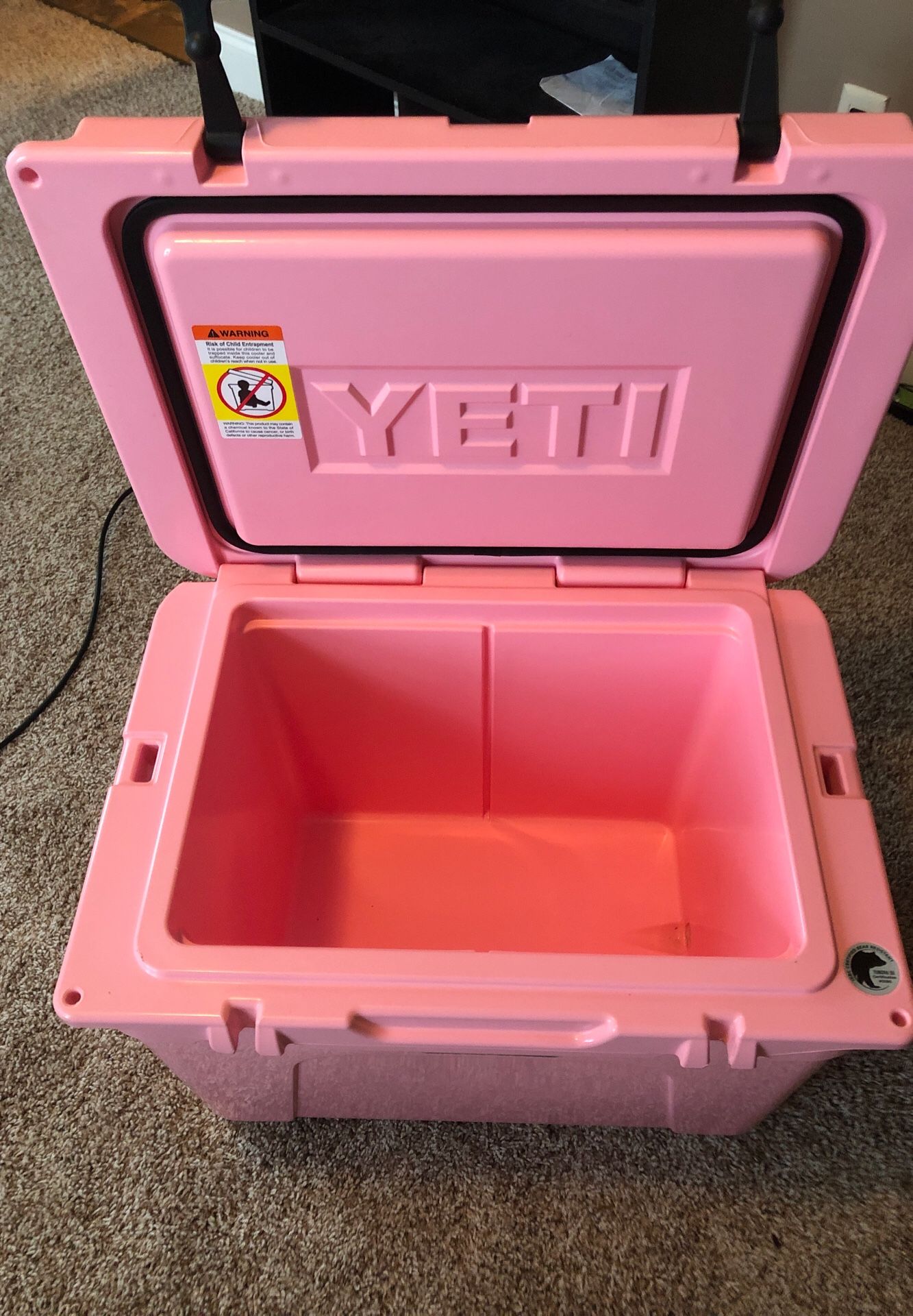 Yeti Cooler in King Crab Orange!! for Sale in Alta Loma, CA - OfferUp