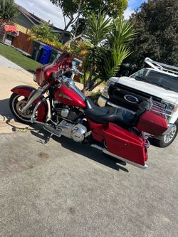 Harley Davidson 2012. Millas 34.321. Título limpio. En perfectas condiciones x $9995.  Obo