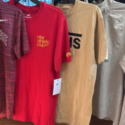 NEW T-shirts Size Different And Price Different 