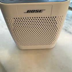 Bose Soundlink Wireless Bluetooth Speaker