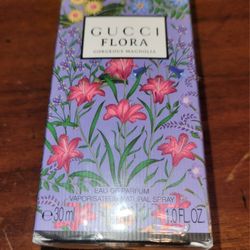 Gucci Flora Eau De Parfum 1.0 FL oZ