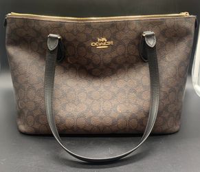 Coach gallery signature tote #34773