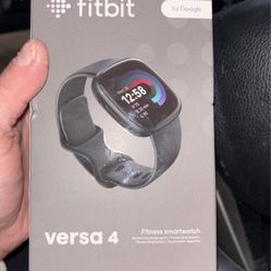 Fitbit Versa 4 