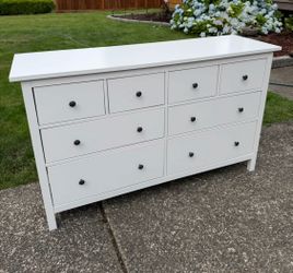 IKEA Hemnes 8 drawer glossy dresser -DELIVERY AVAILABLE