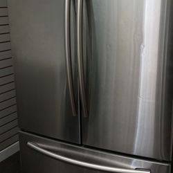 SAMSUNG REFRI 3DOORS STAINLESS STEEL WORK GREAT INCLUDING WARRANTY DELIVERY AVAILABLE