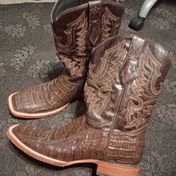 J.B. Dillon  Reserve Caiman Alligator 12