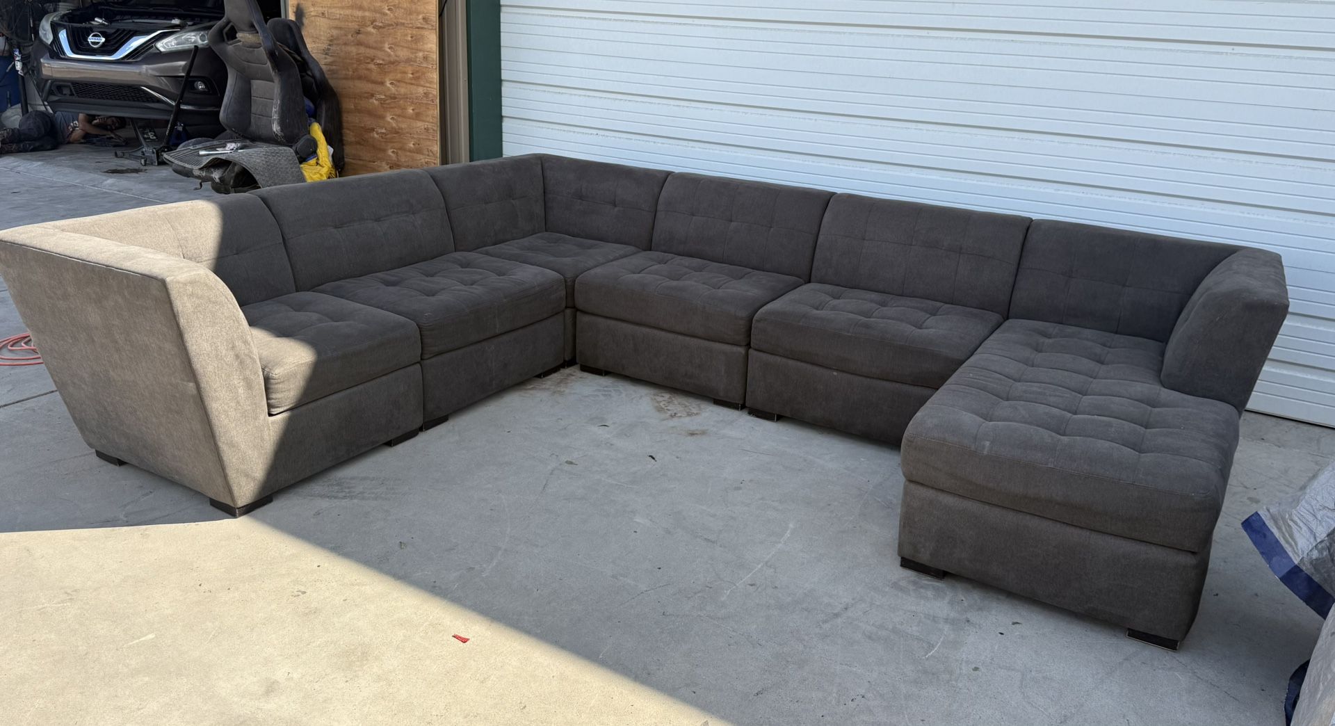 6 PIECE SECTIONAL WITH CHAISE