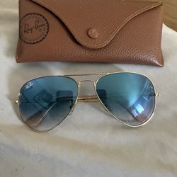 Ray Ban Aviators light blue tint
