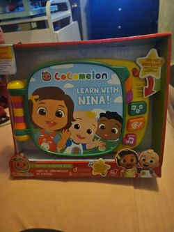 CoComelon Learn With Nina Spanish Learning Book