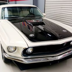 1969 Ford Mustang 351 - Mach 1 