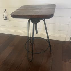 Pottery Barn Inspired Bar Stools 
