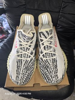 Adidas Yeezy Boost 350 V2 Zebra Sneakers