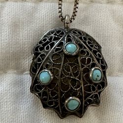 Vintage 800 Silver & Turquoise Filagree 3D shell Pendant & 925 Italy Box Chain.