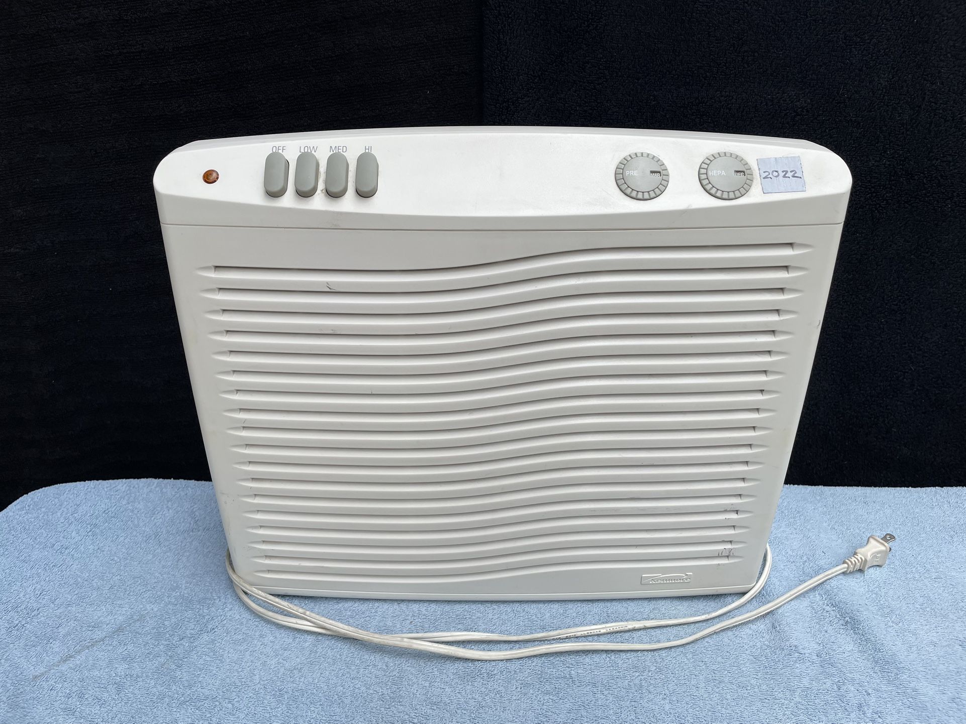 Sears/Kenmore Model 83250 HEPA air purifier. A Beast! 🤣