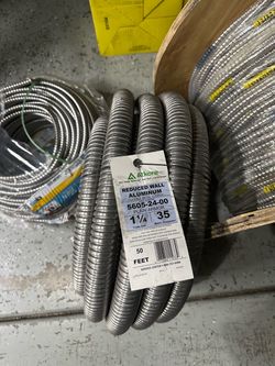 100’ of 1 1/4” flex