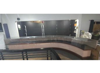 Large Curved Glass Display Counter / Retail Showcase – Modern Store Fixture$
