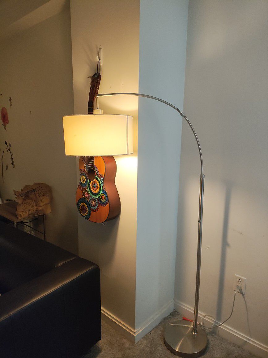 Curved Lamp  Changes Low Or High Lighting