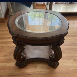 Set Of 2 Side Tables And Coffee Table.